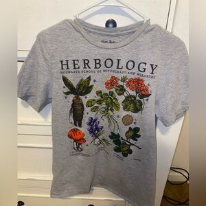 Harry potter herbology t-shirt!